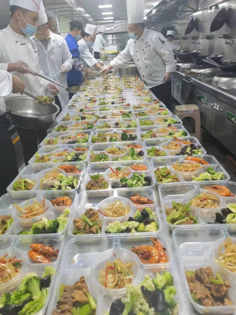 企业饭堂选购指南：如何打造员工满意的用餐环境